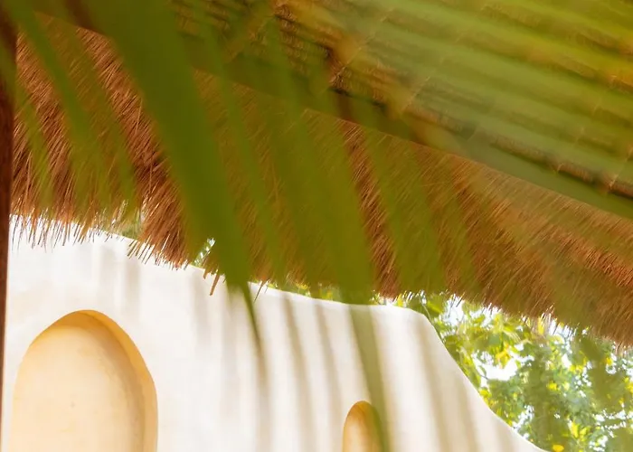 Lulu's Wellness Boutique Hotel *